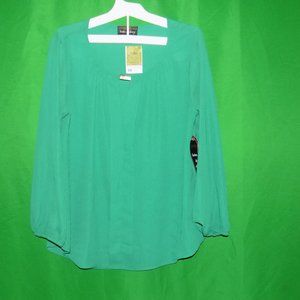 Ladies Long Sleeve Green Blouse With Gold Hardware